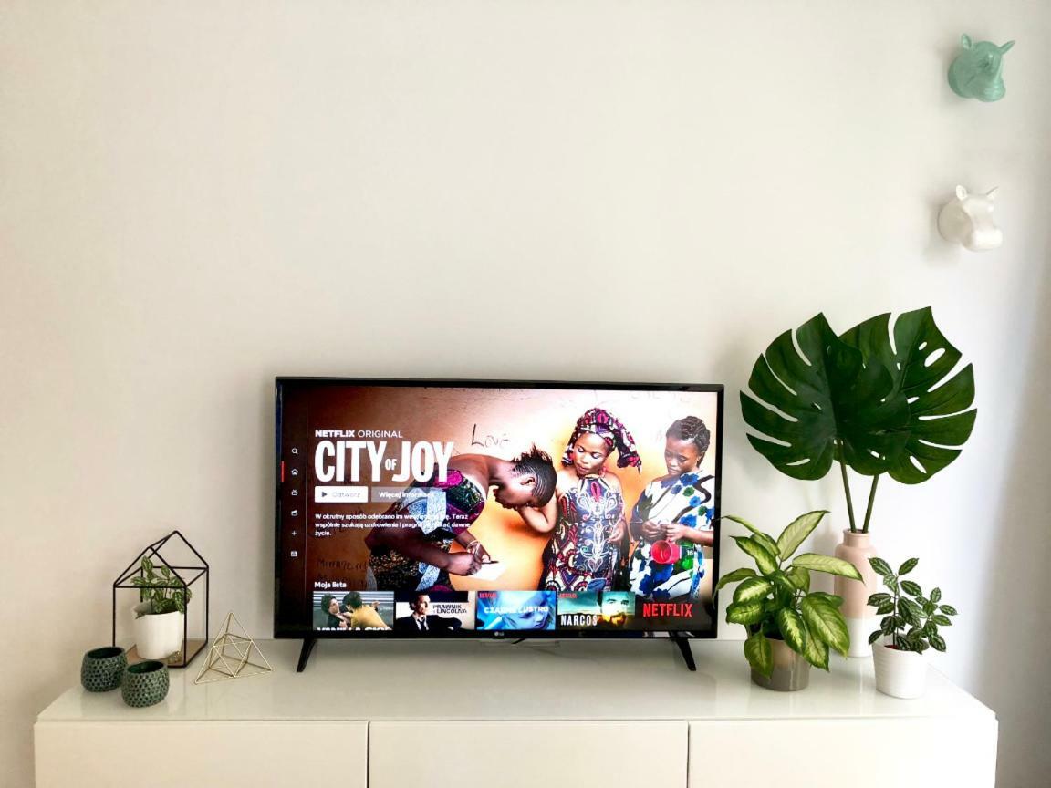 Mint Apartment Познань Экстерьер фото